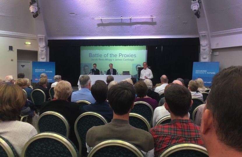 Jacob Rees-Mogg and James Cartlidge with Federation chair Mark Oxley